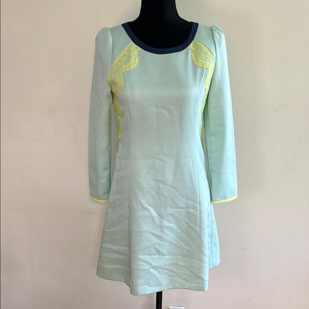 Mind Bridge Chic Long Sleeve Mint Dress with Yellow Details
